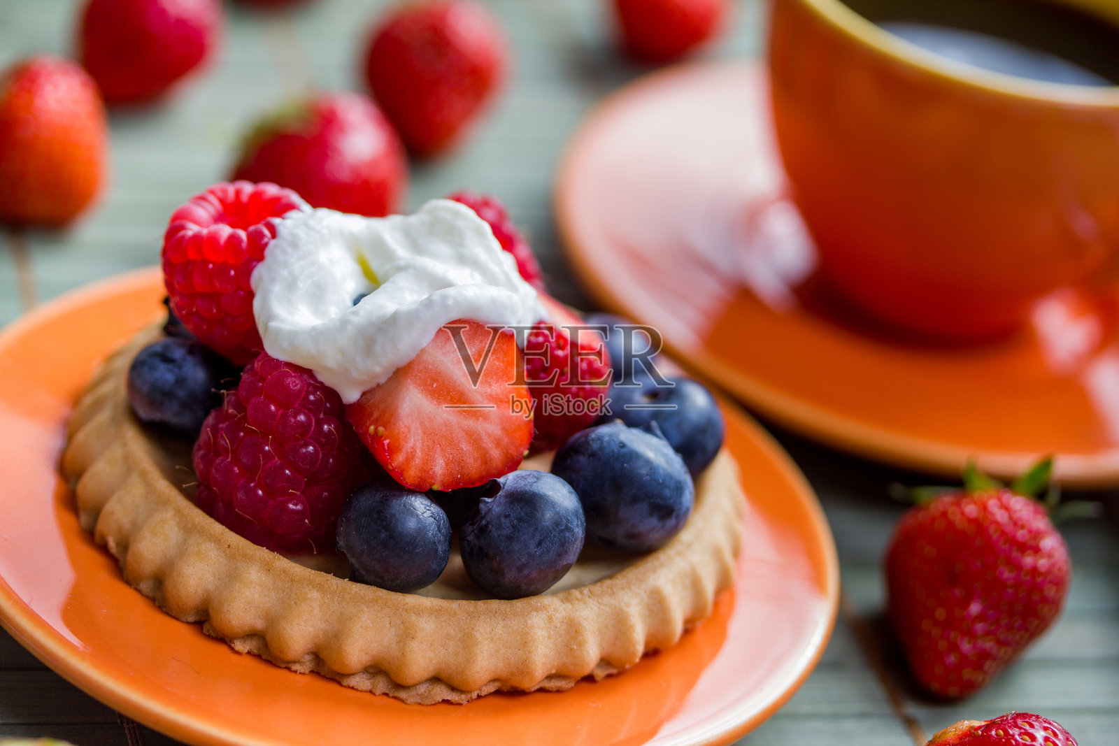 新鲜浆果小果馅饼照片摄影图片