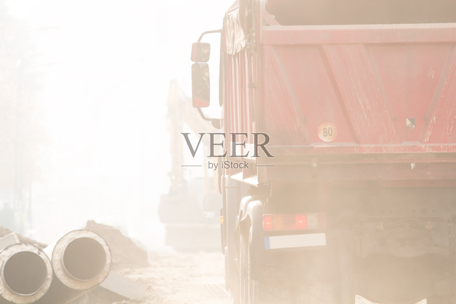 建设卡车。照片摄影图片