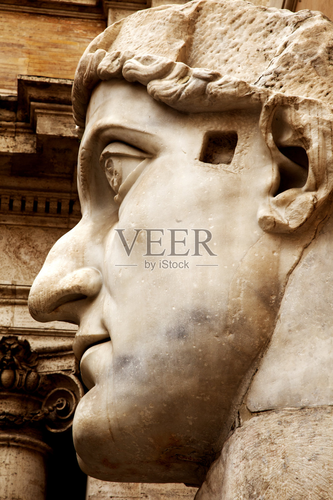 康斯坦丁巨像特写照片摄影图片