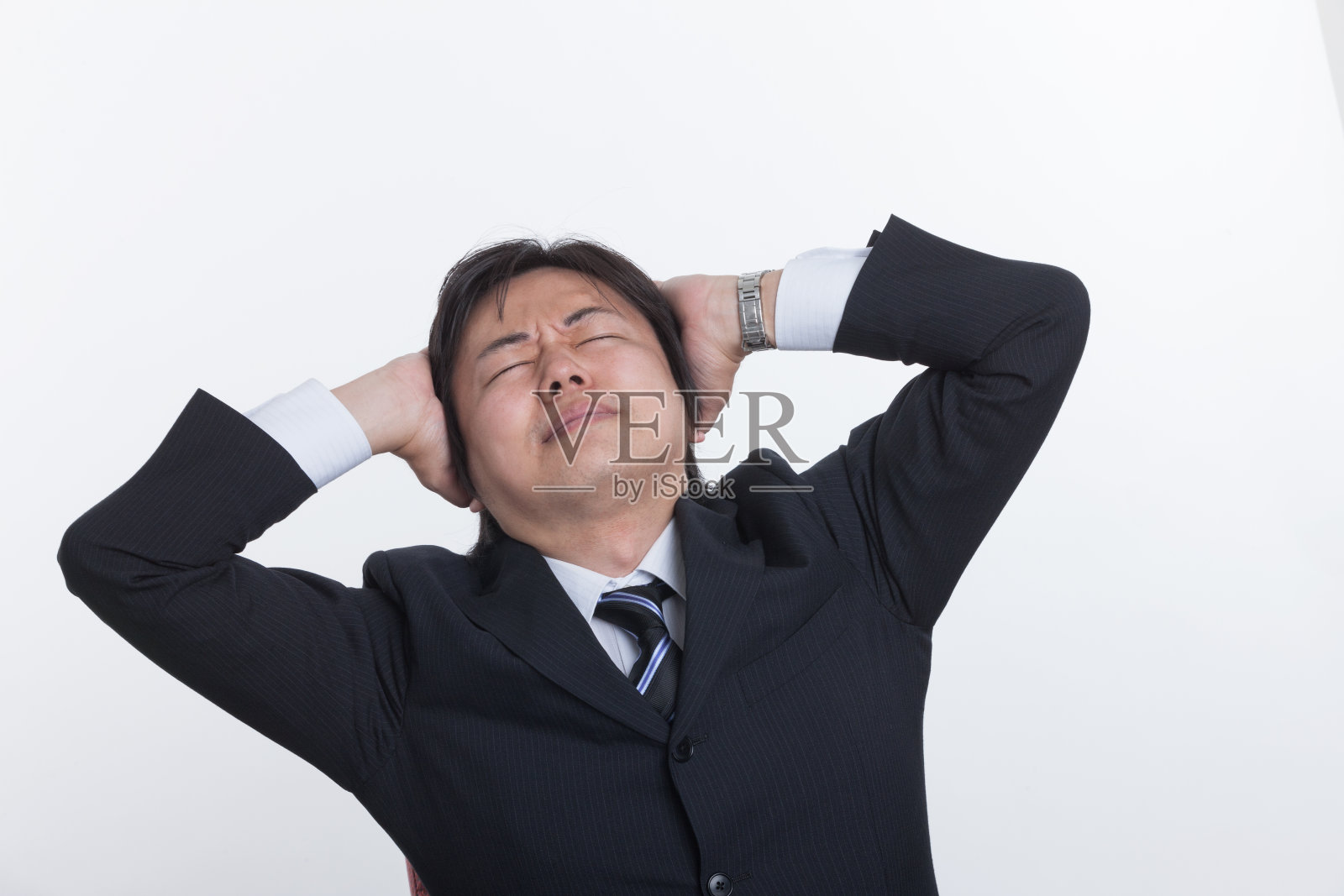 男性商人震惊。照片摄影图片