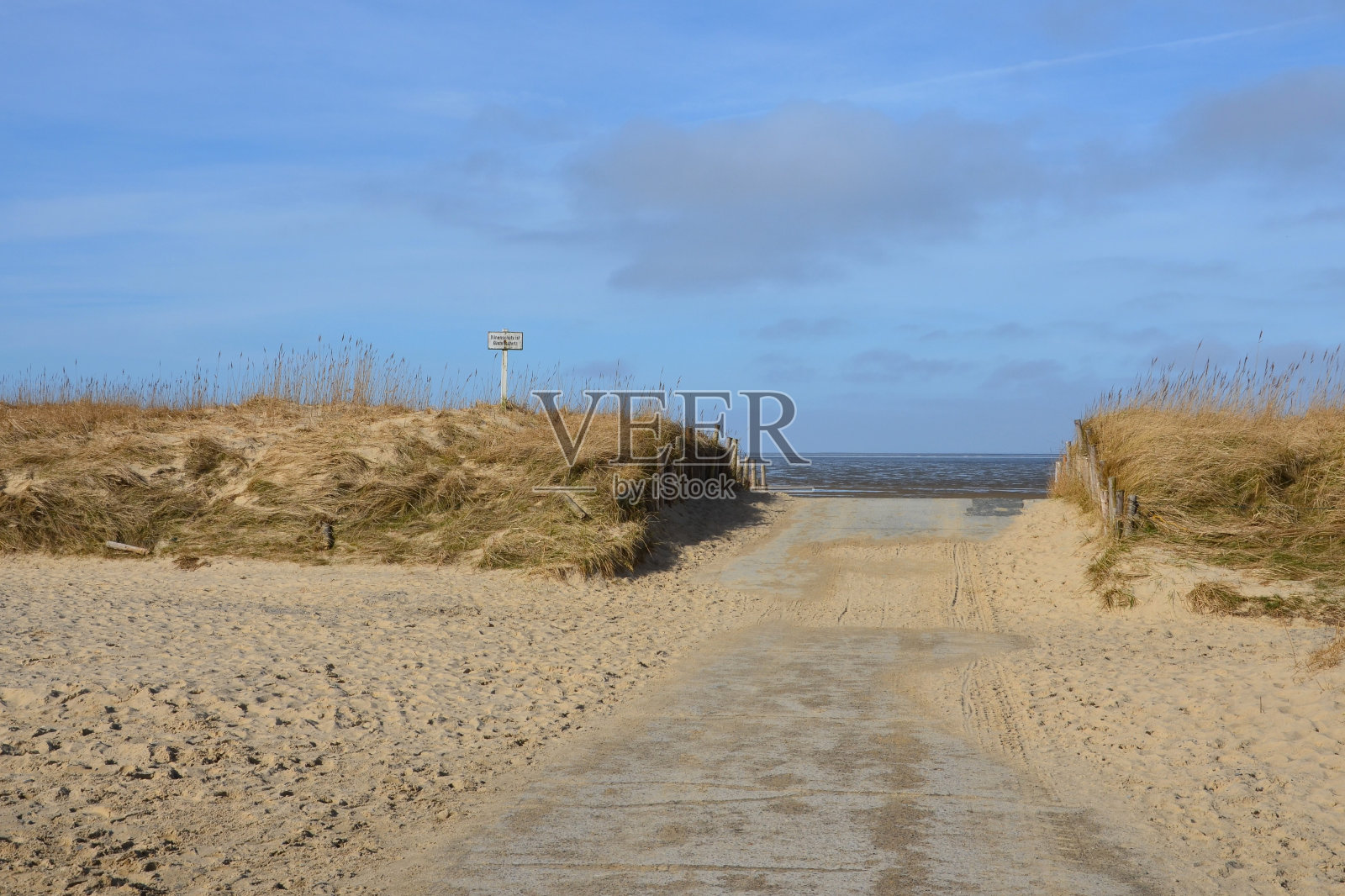 通往沙滩的路照片摄影图片