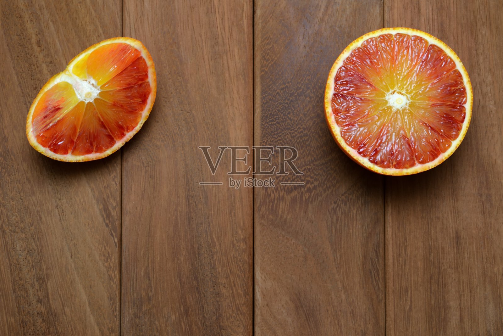 血橙切成两半照片摄影图片
