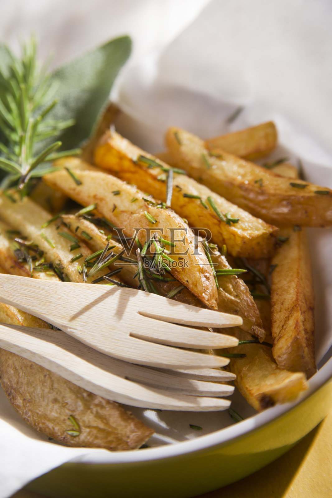 盘薯条照片摄影图片