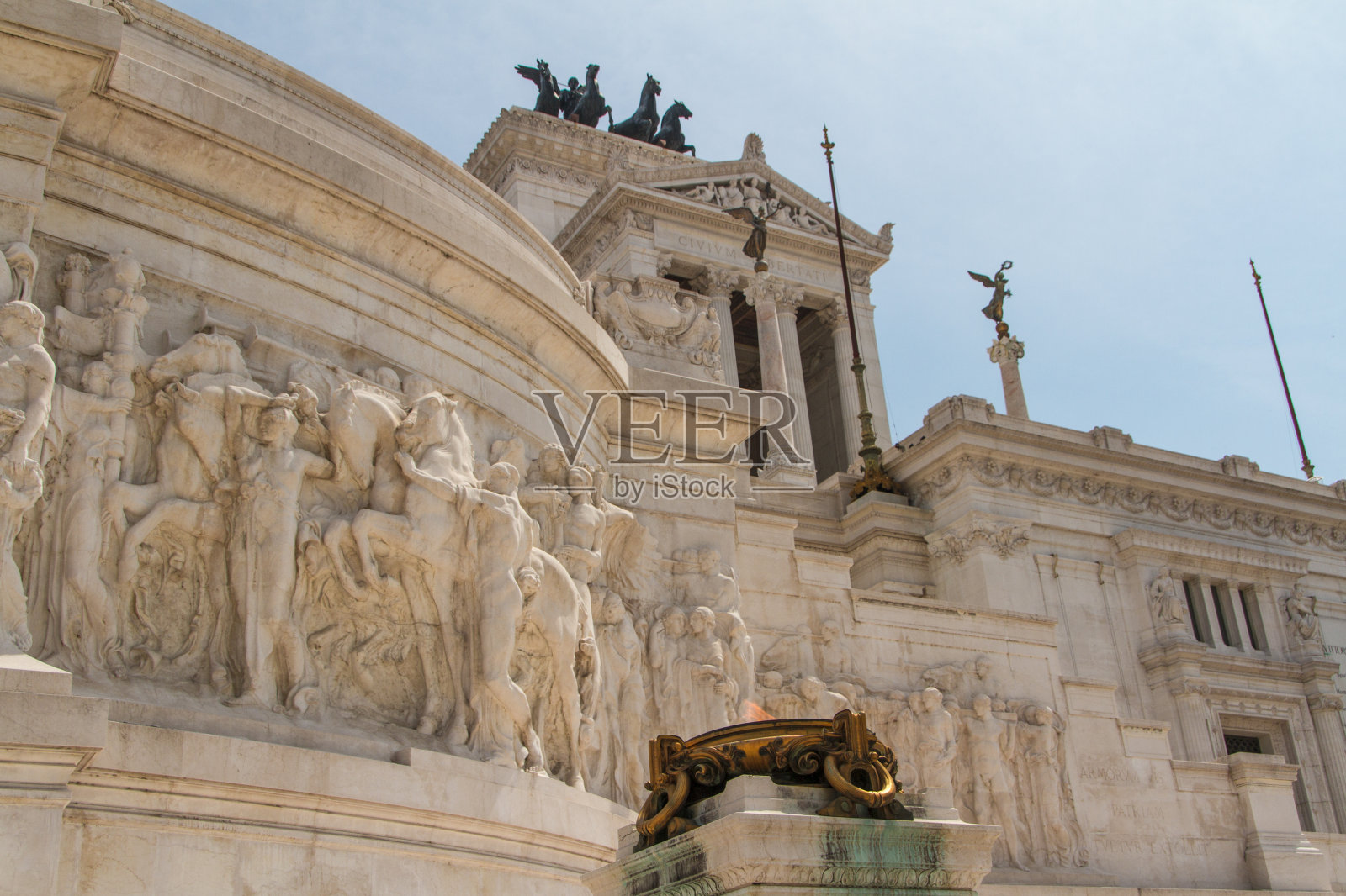 维多利亚诺附近的骑马纪念碑照片摄影图片