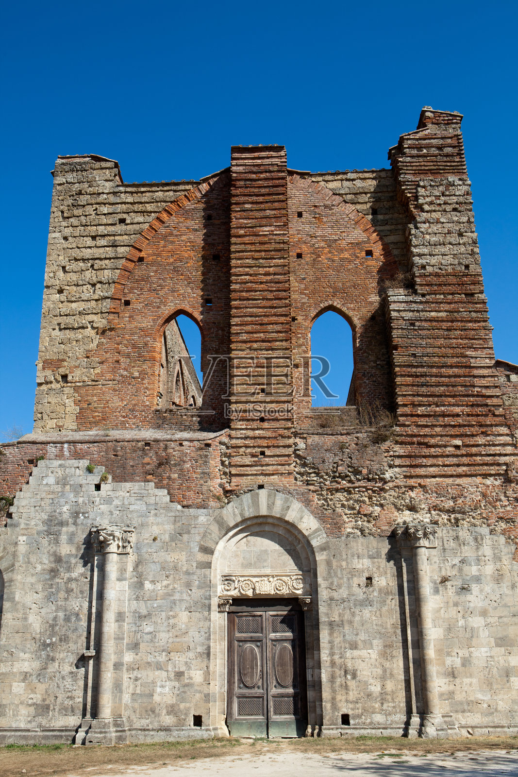 圣加尔加诺修道院照片摄影图片
