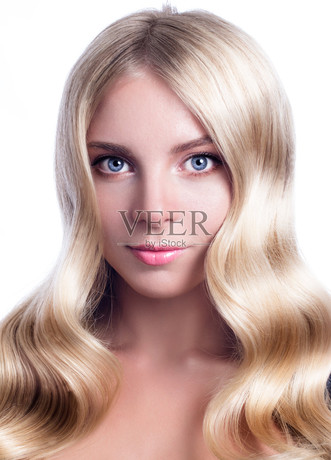 金发卷毛的女人照片摄影图片