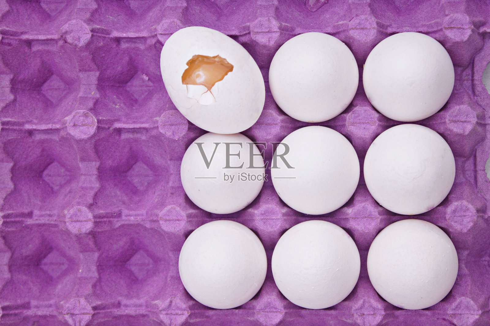 破碎的鸡蛋照片摄影图片