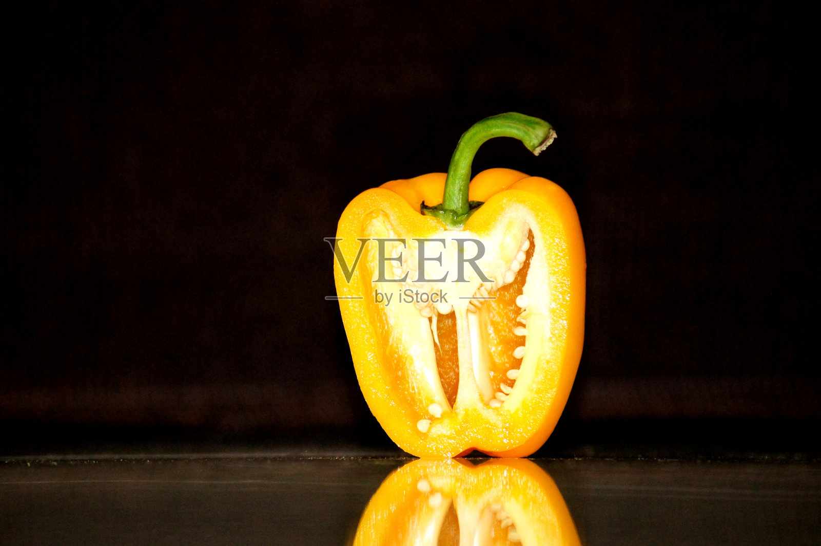 黄色的辣椒照片摄影图片