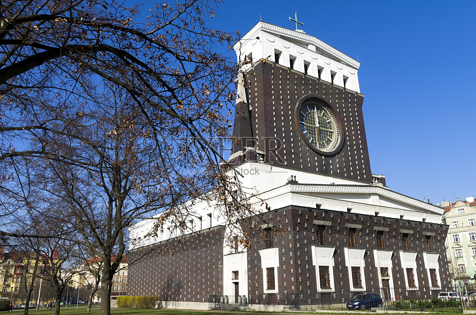 布拉格的圣心教堂照片摄影图片