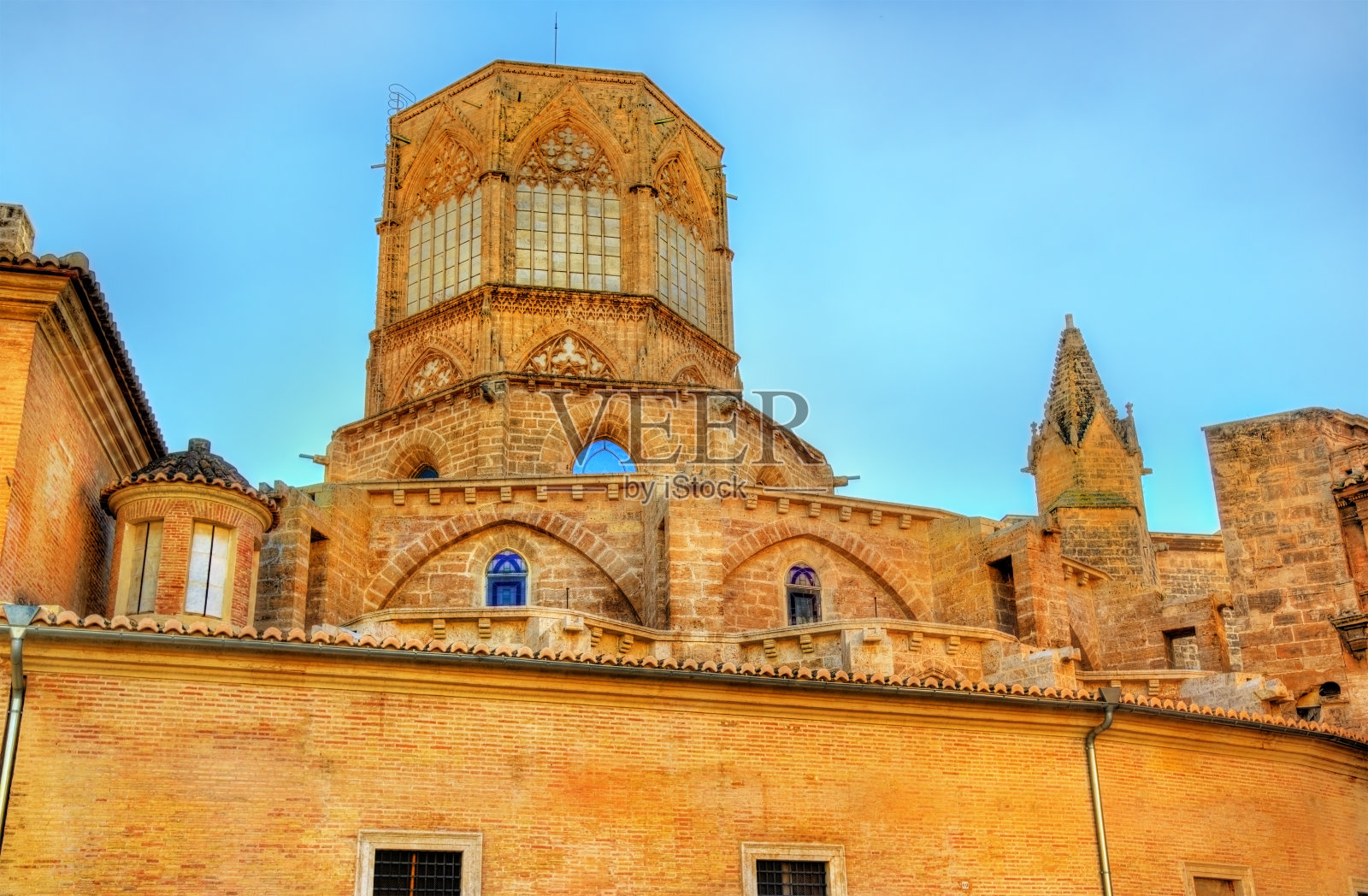 西班牙巴伦西亚的圣母升天大教堂照片摄影图片