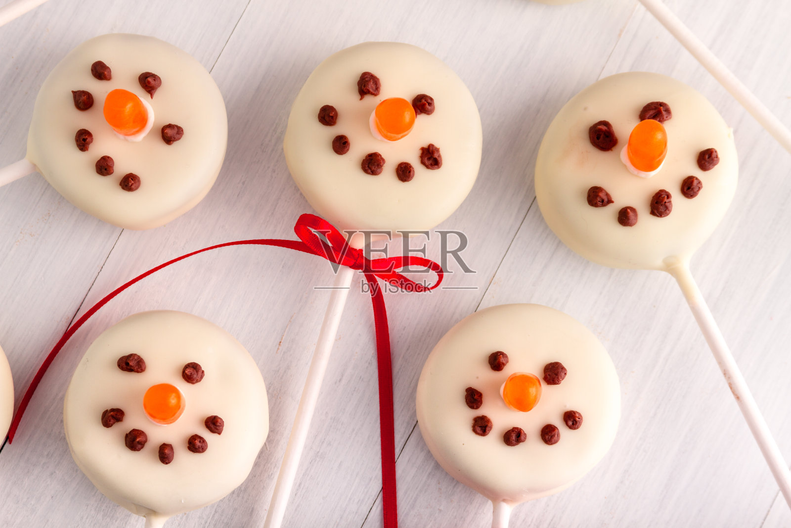 雪人驯鹿蛋糕棒棒糖照片摄影图片