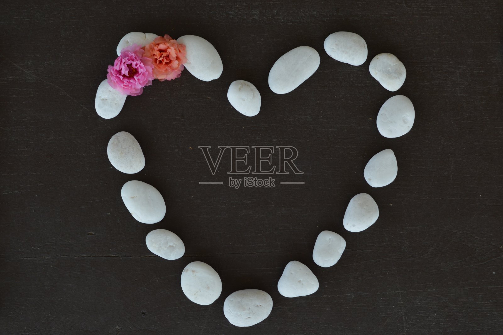 石头做的心照片摄影图片