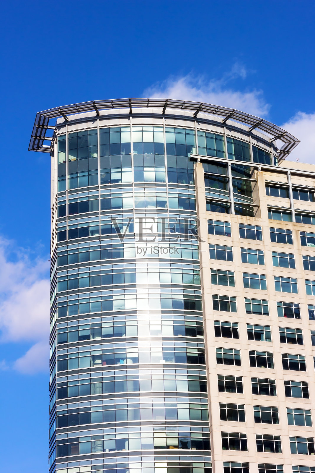 现代办公大楼在罗斯林，弗吉尼亚州。照片摄影图片