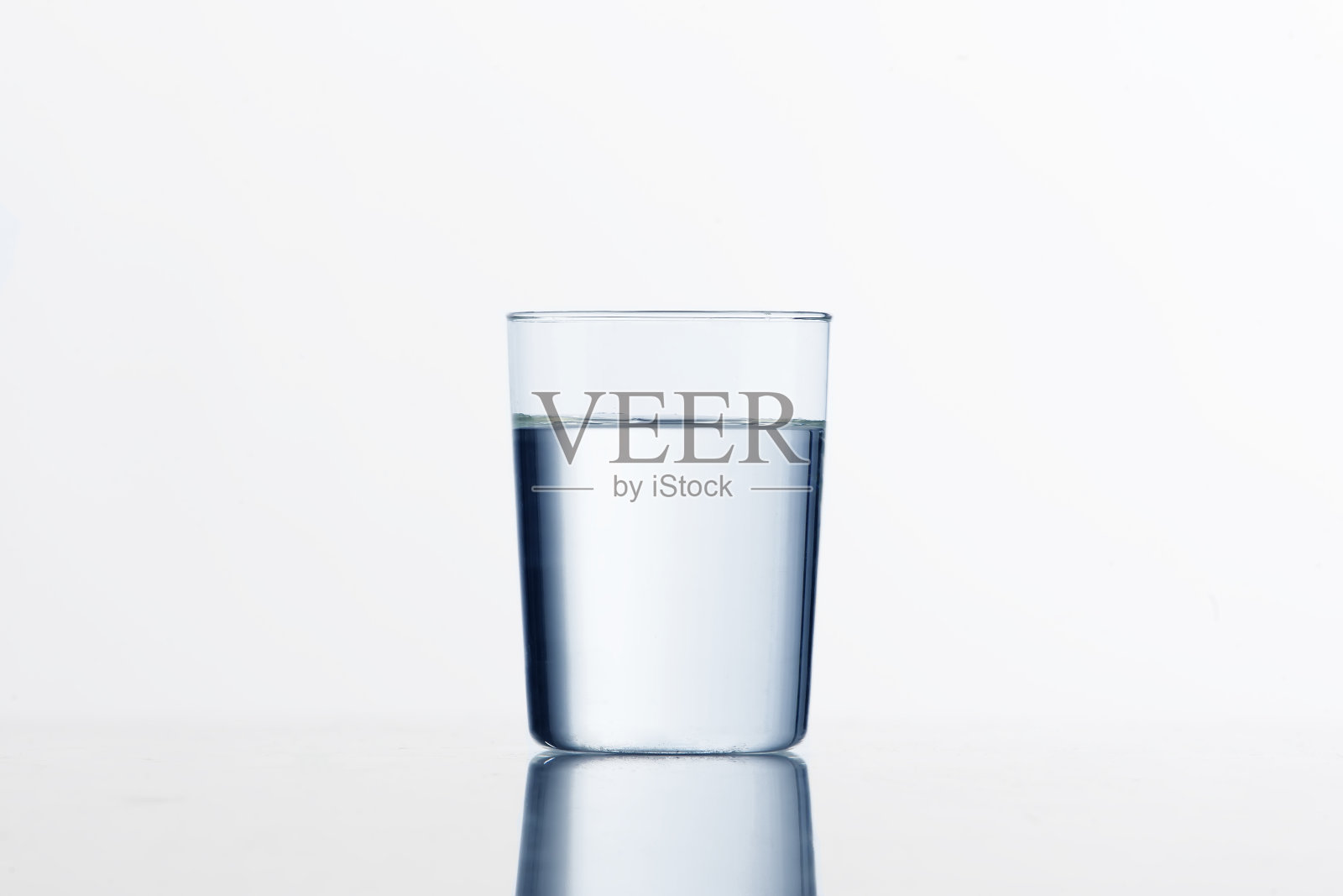 一杯水照片摄影图片