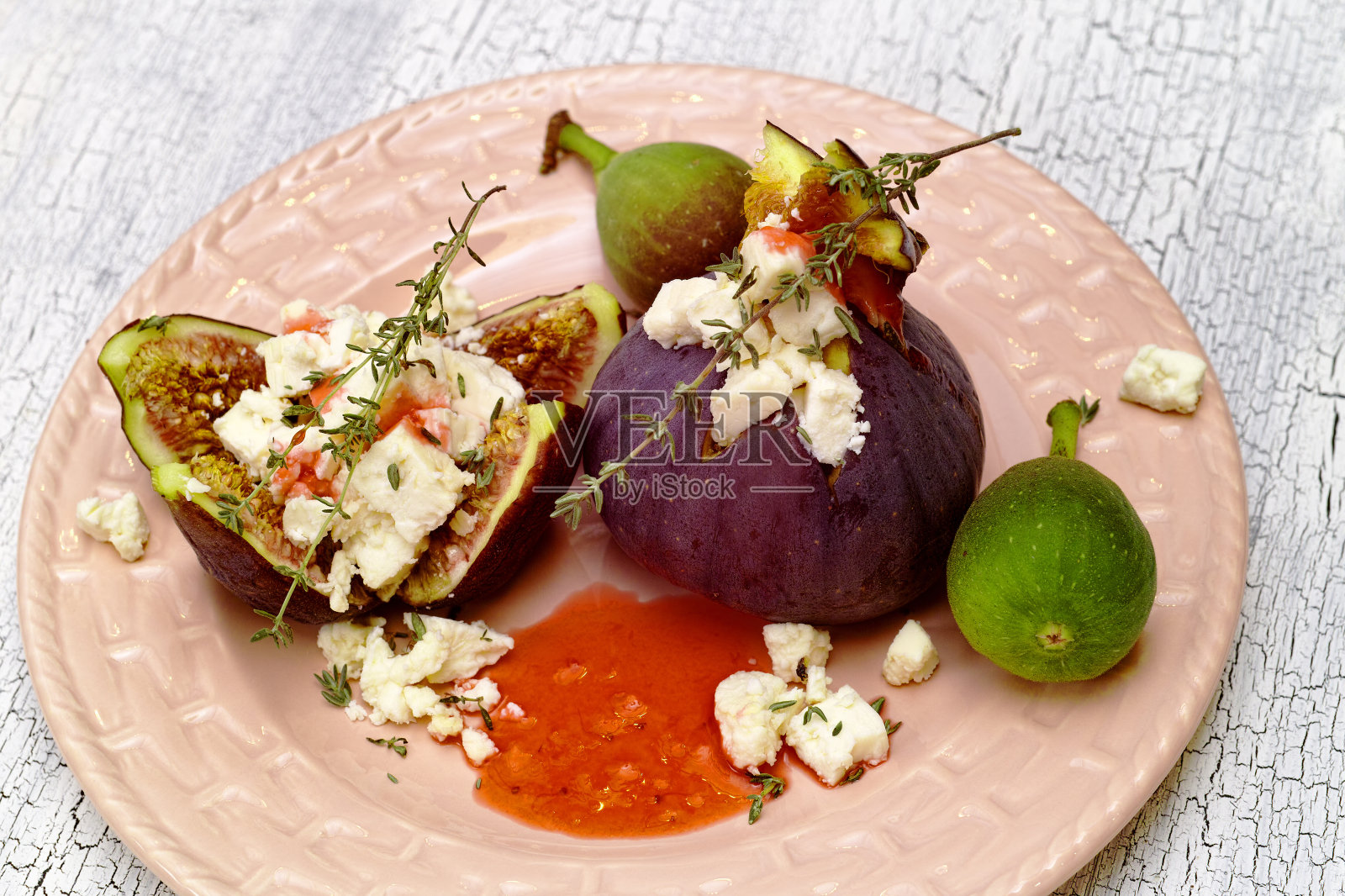 无花果配山羊奶酪照片摄影图片