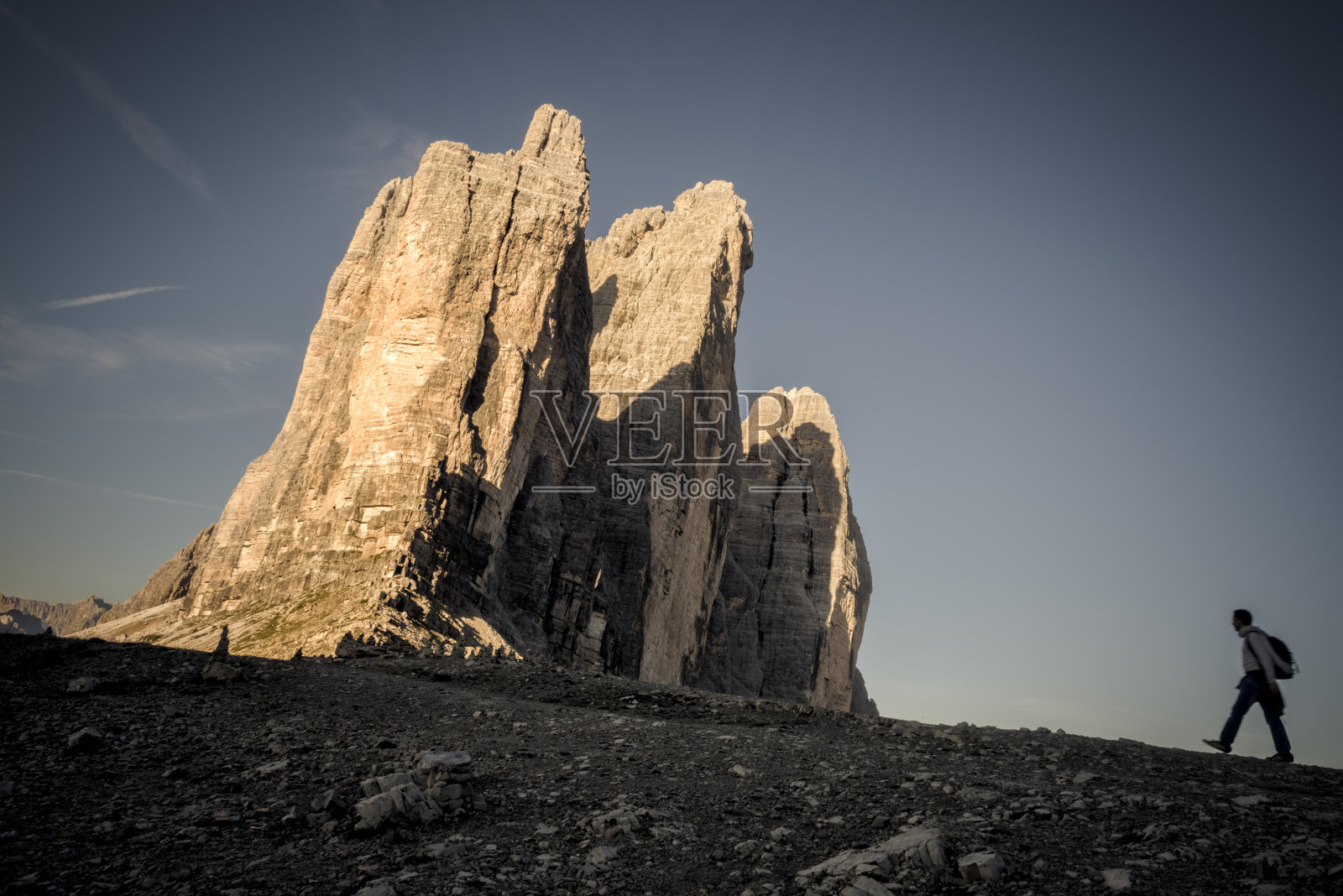 游览三峰照片摄影图片