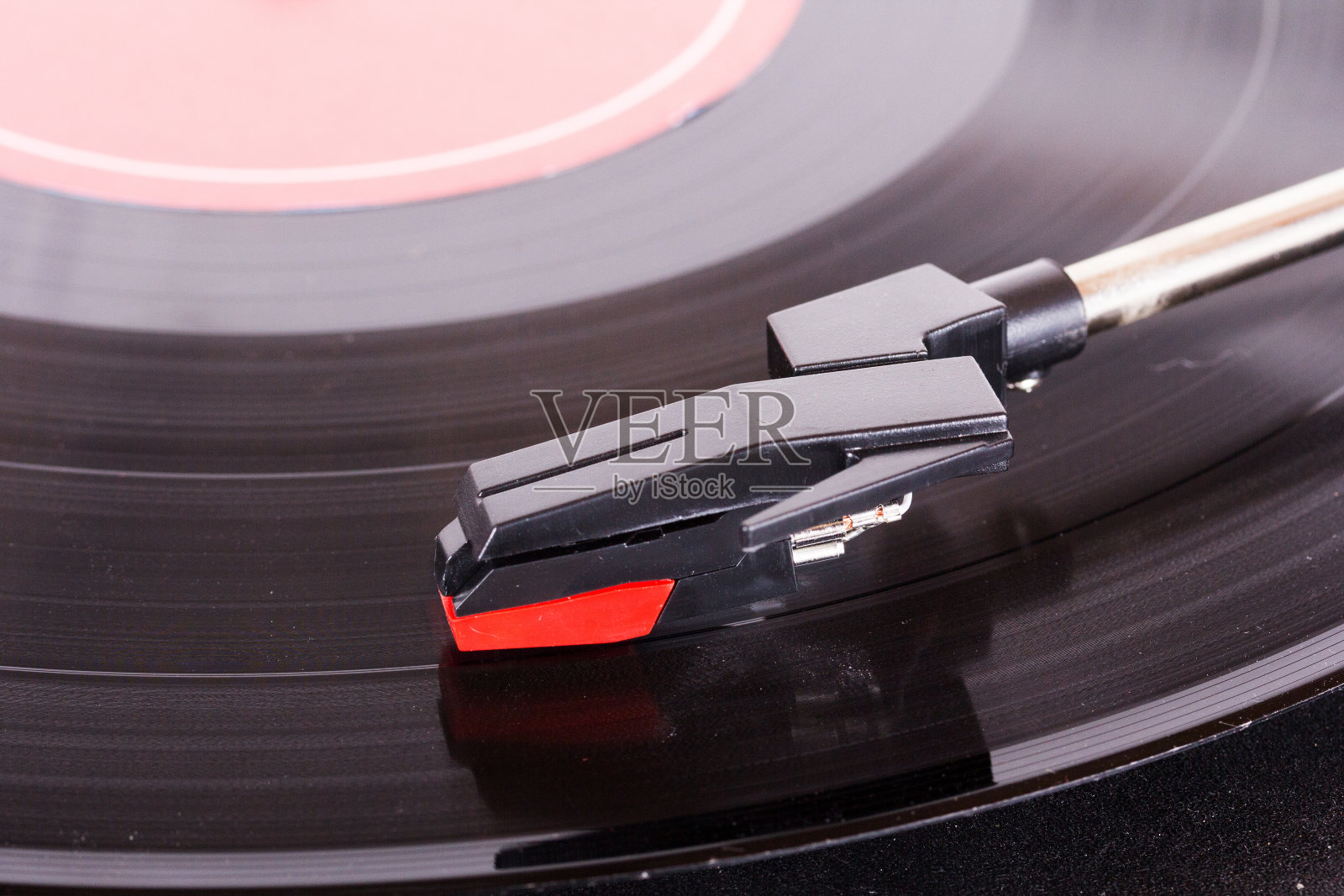 近景的复古唱片播放机照片摄影图片