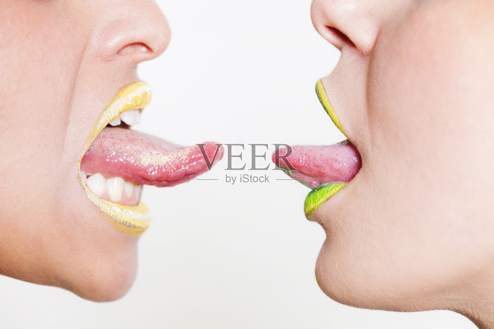 舌头伸出照片摄影图片