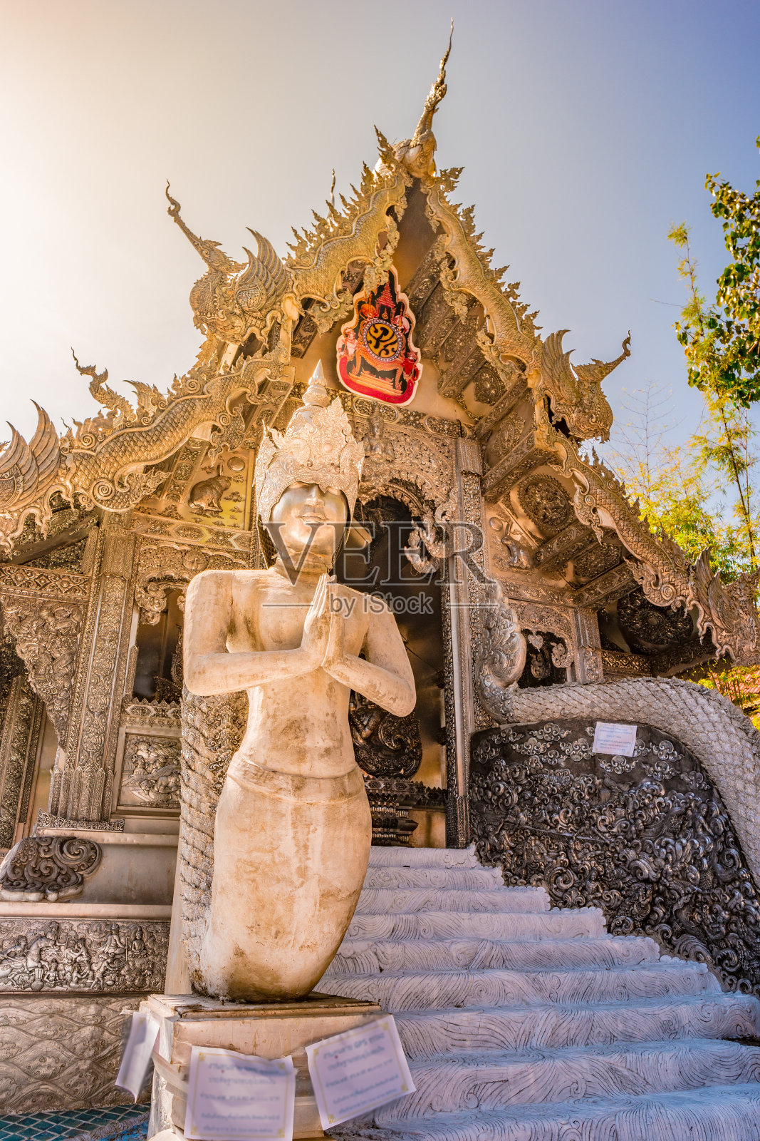 泰国清迈的佛教寺庙照片摄影图片