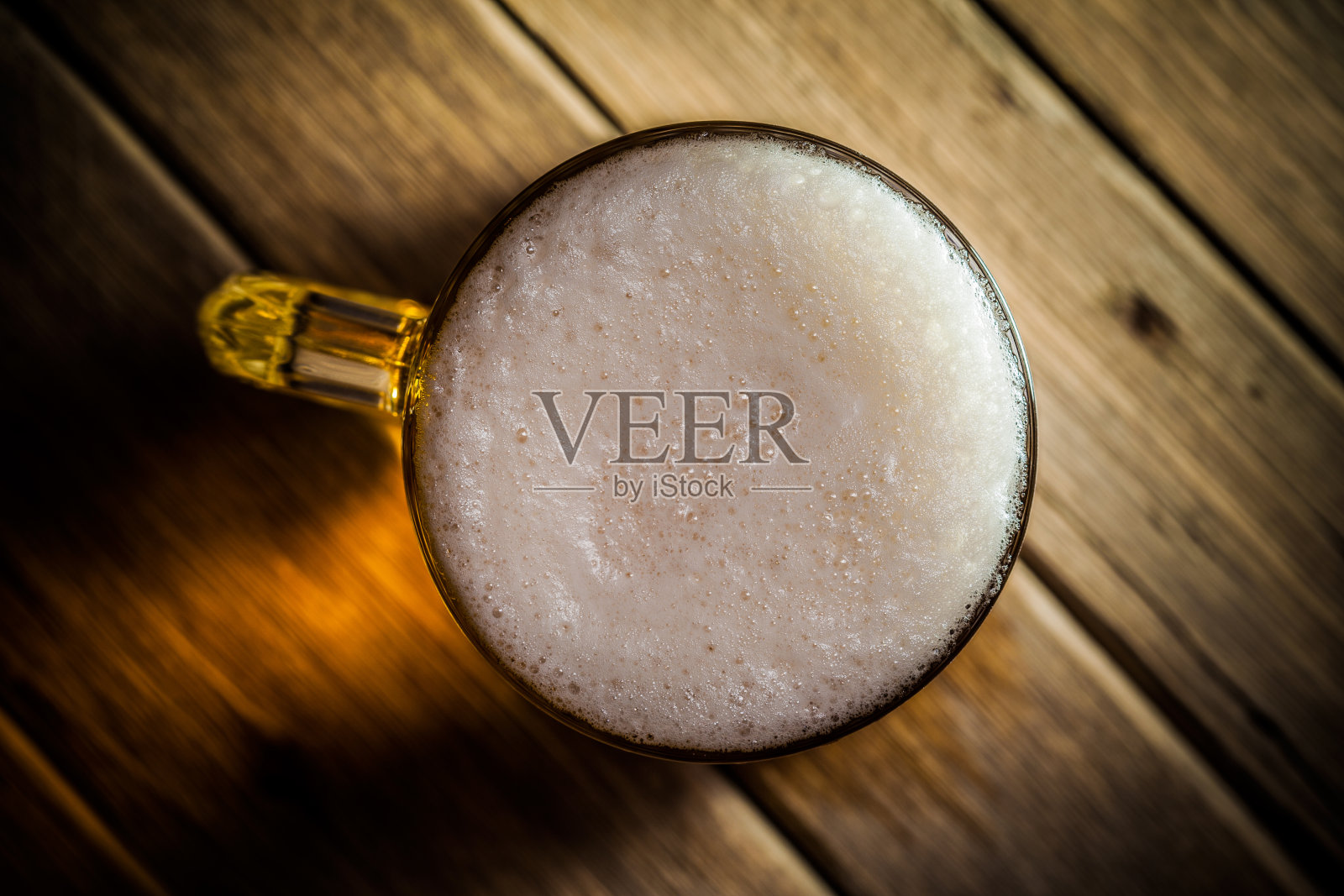 大杯啤酒照片摄影图片