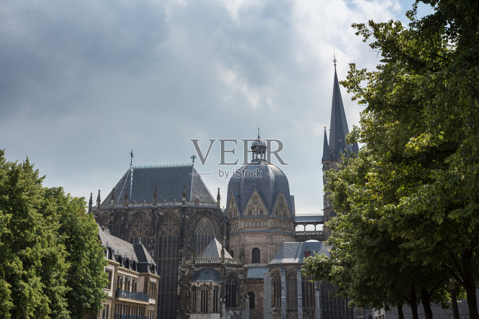 在德国的Aachener Dom照片摄影图片