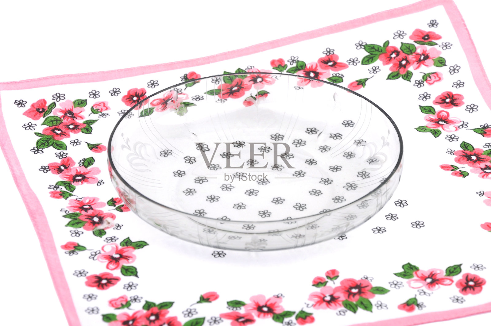 布上的玻璃碗照片摄影图片