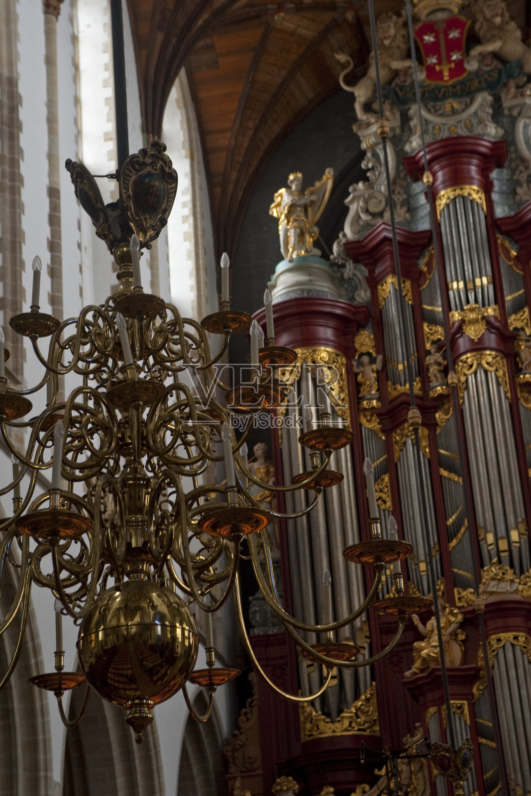 Sint-Bavokerk教堂内部细节。照片摄影图片