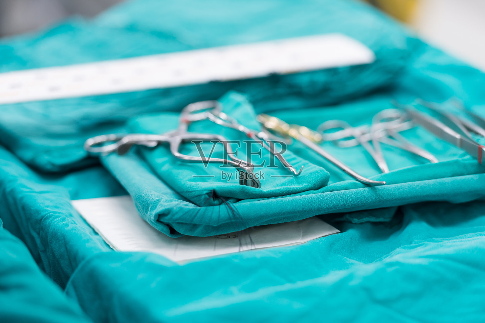 静脉摘取的外科器械照片摄影图片