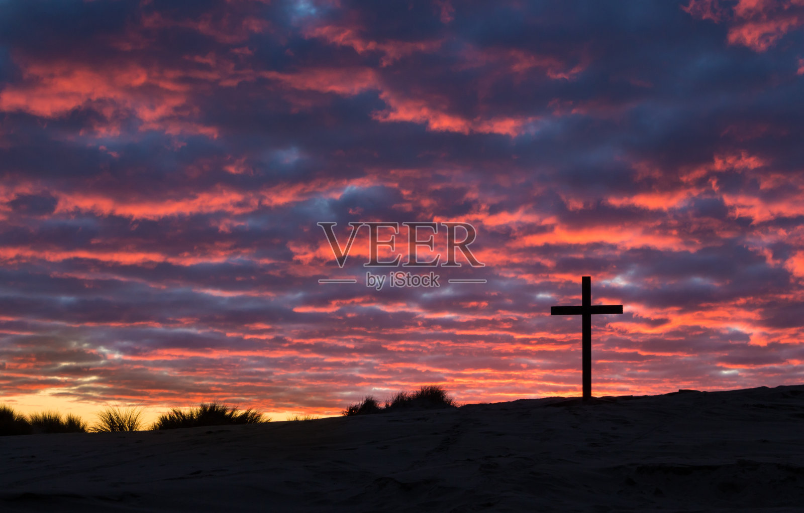 交叉日落照片摄影图片