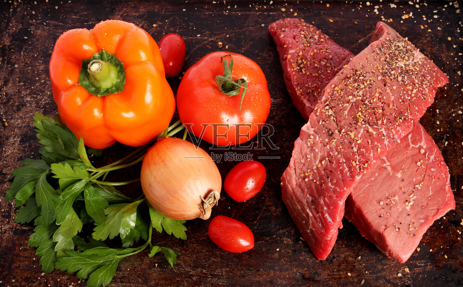 生的牛排照片摄影图片