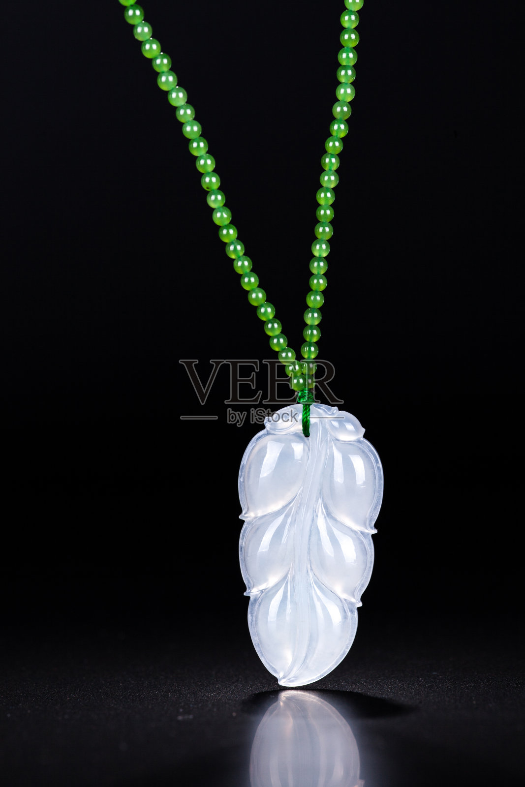 玉项链照片摄影图片