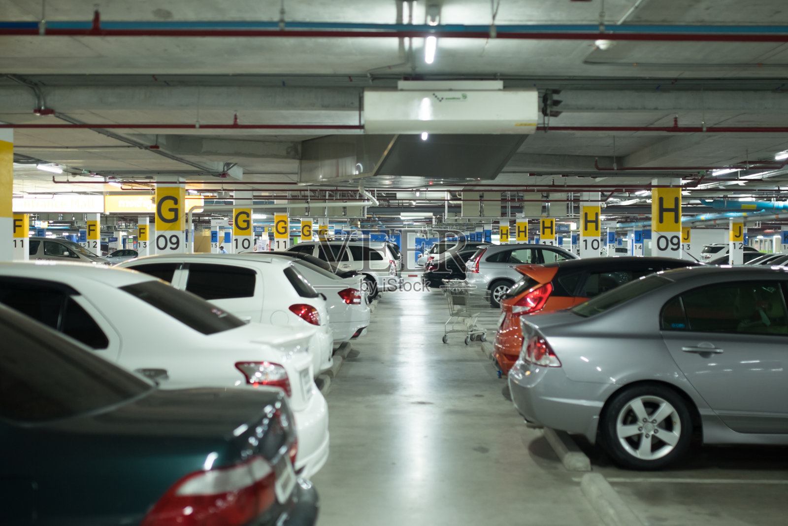 停车场照片摄影图片