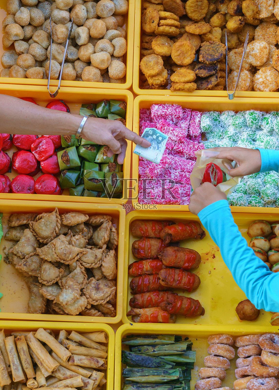 马来西亚的蛋糕照片摄影图片