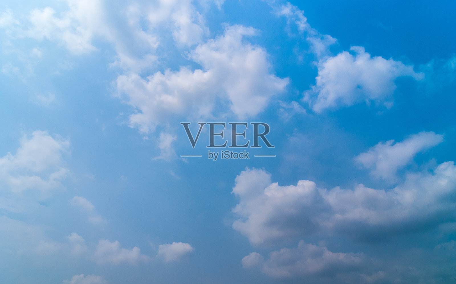 云景与蓝天背景照片摄影图片