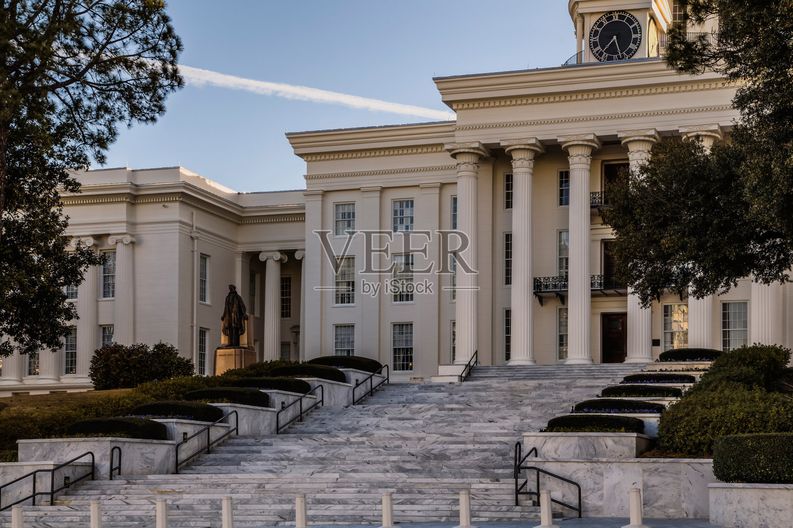 通往国会大厦的楼梯照片摄影图片