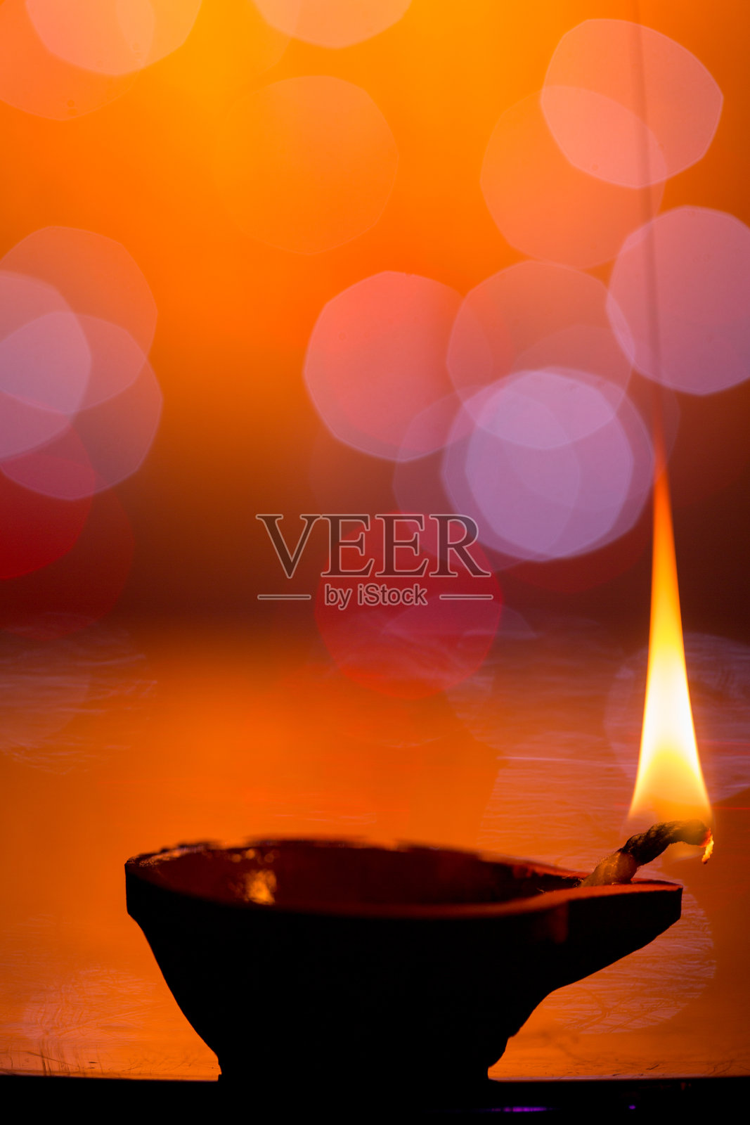 排灯节的油灯照片摄影图片