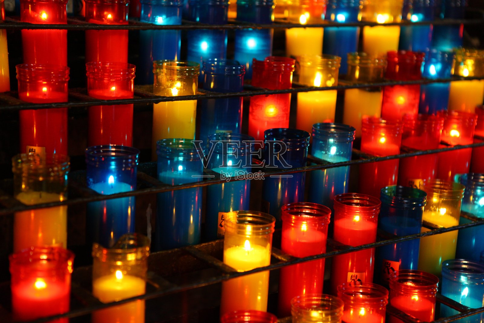 蒙特塞拉特岛的蜡烛照片摄影图片