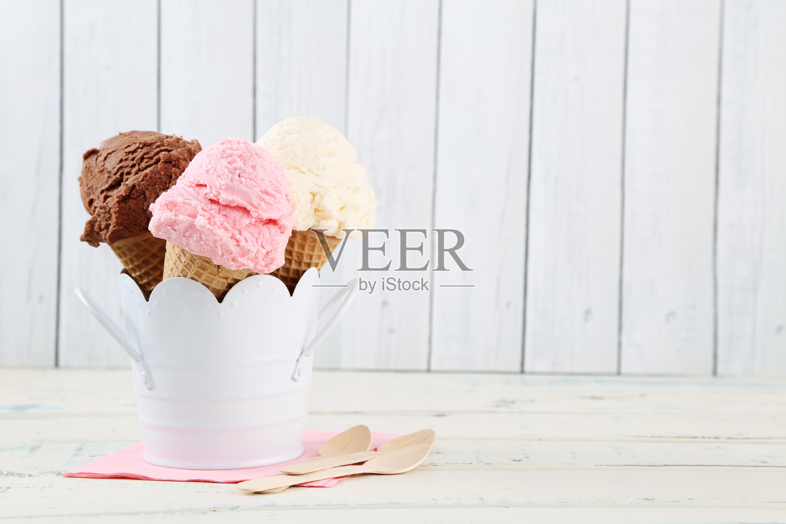 冰淇淋照片摄影图片