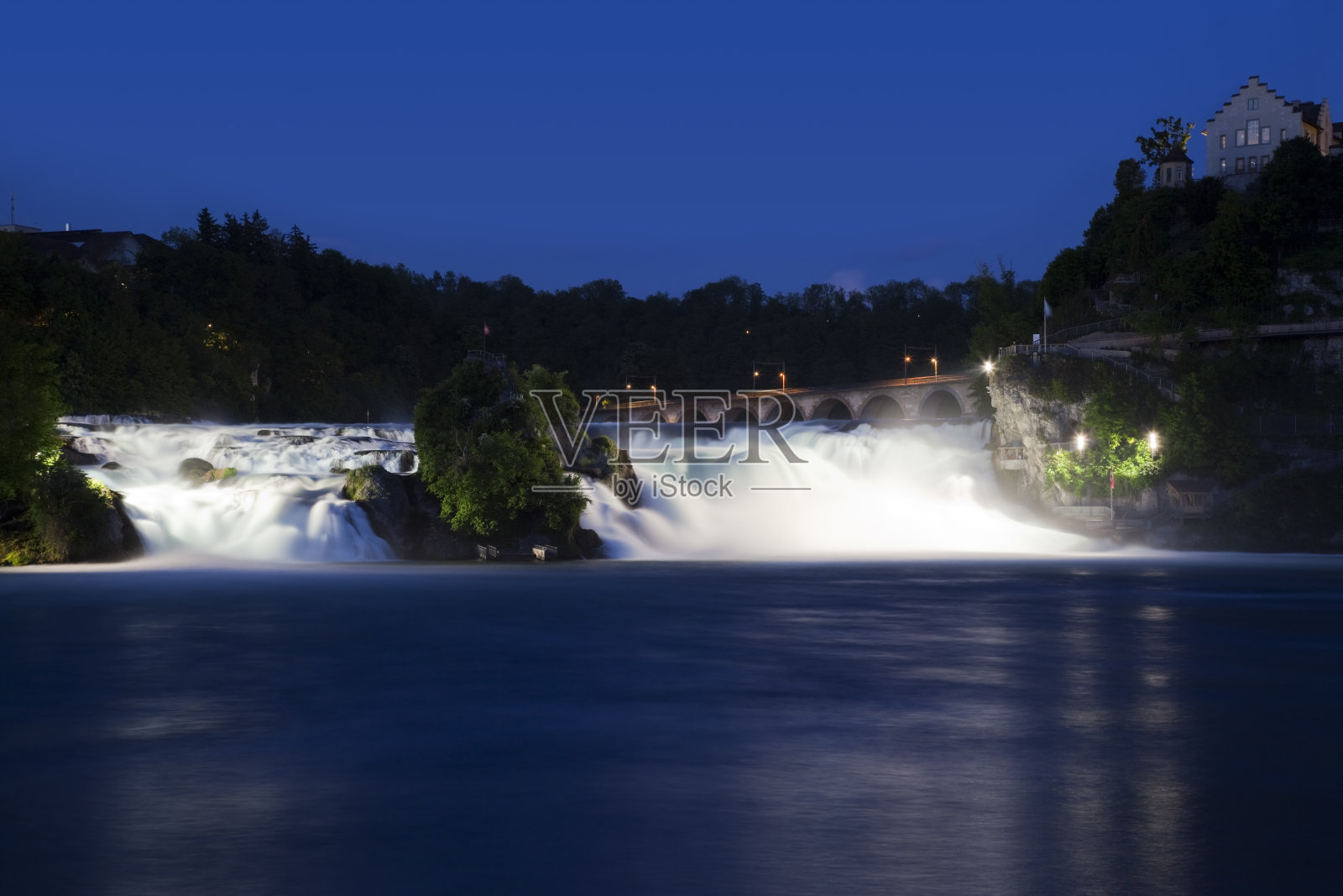 莱茵河之夜照片摄影图片