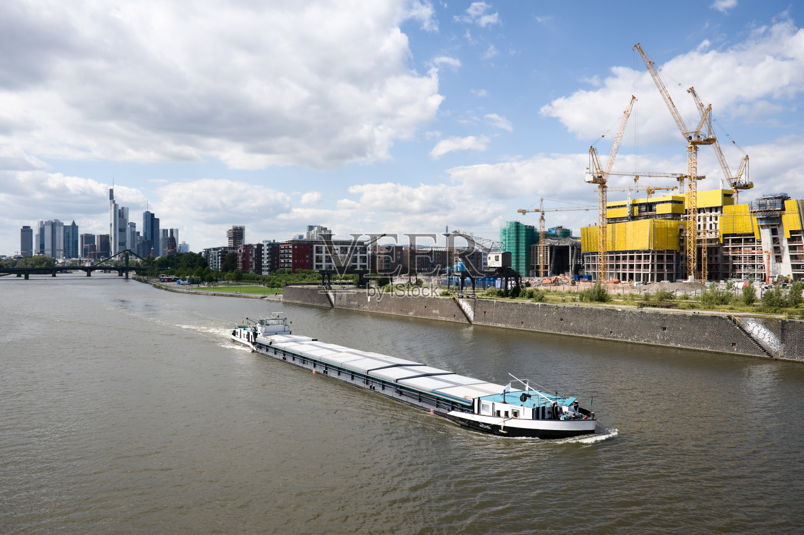 新EZB大楼与法兰克福天际线的施工现场照片摄影图片