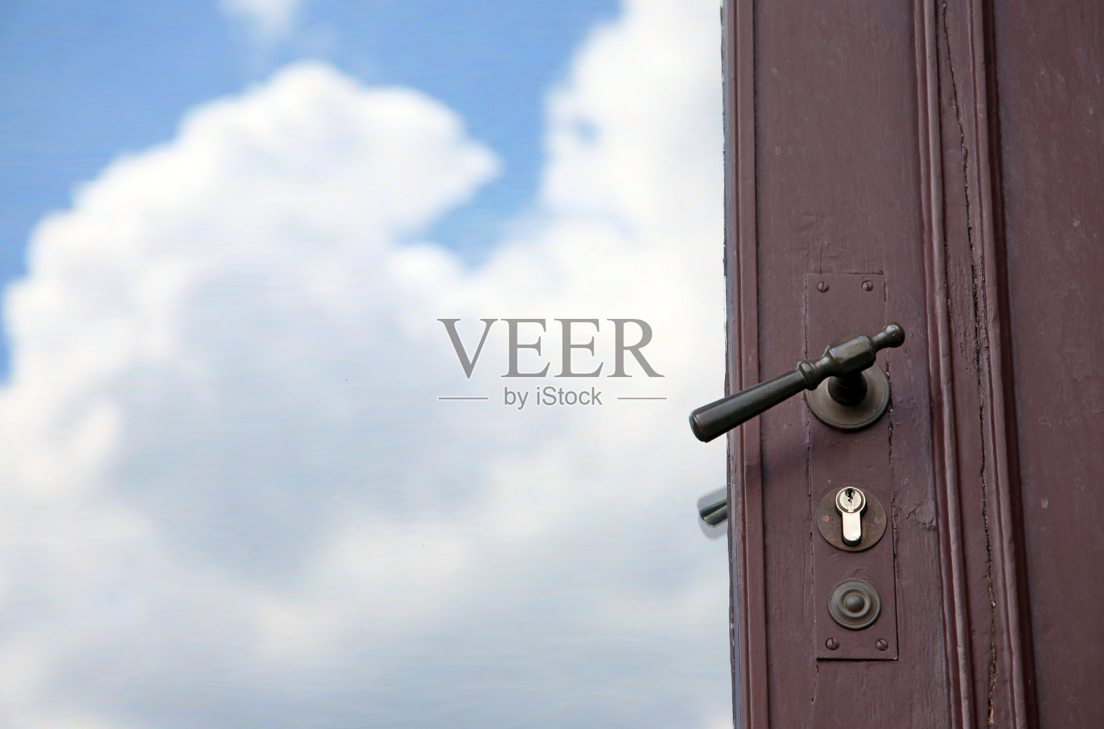 通往天空的门照片摄影图片