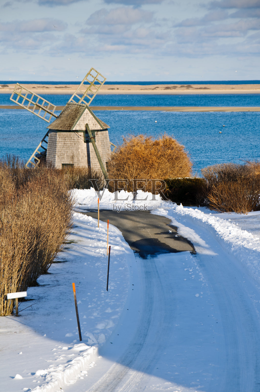 通往风车的路照片摄影图片