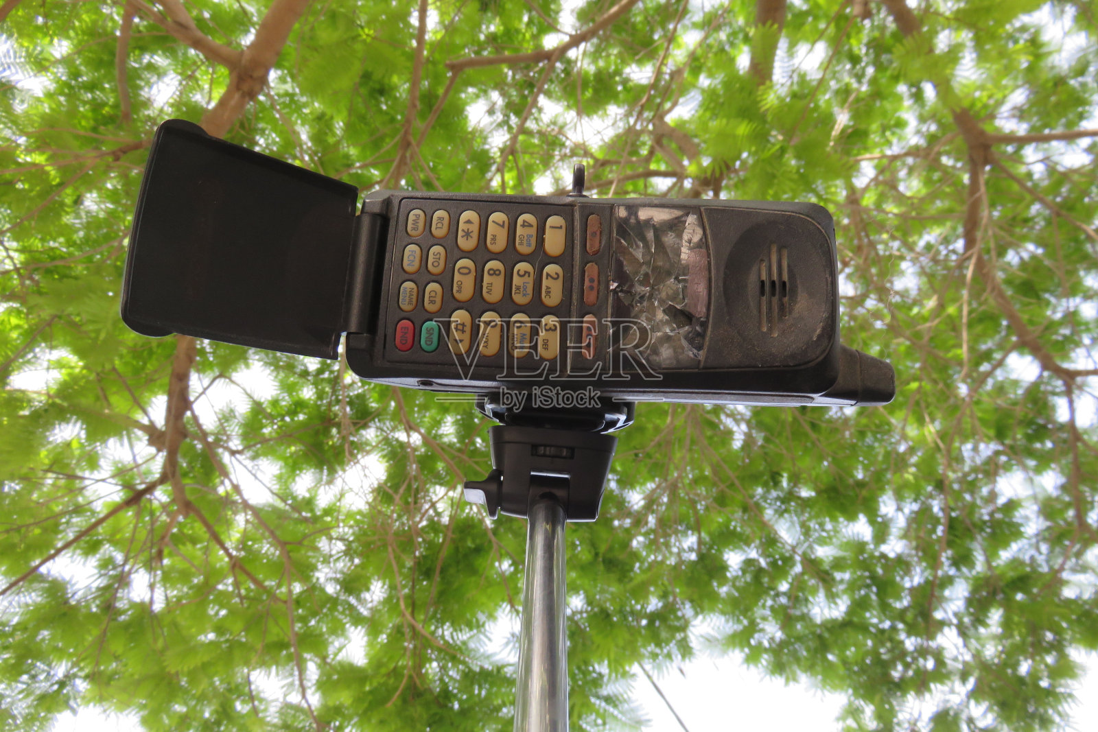 用旧手机自拍照片摄影图片