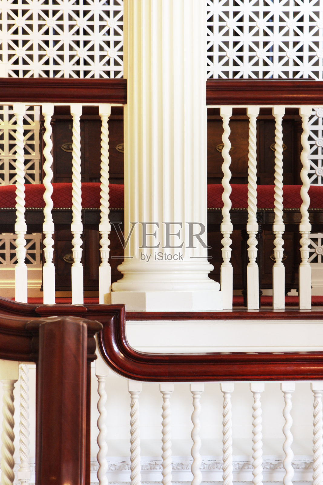 柱子栏杆建筑照片摄影图片