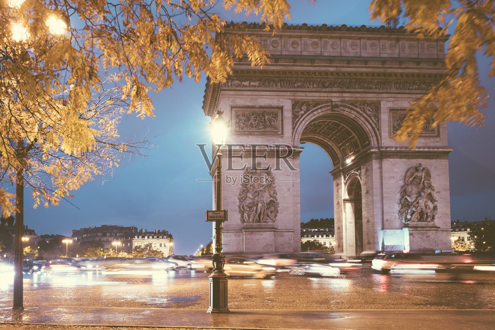 凯旋门，巴黎秋季照片摄影图片