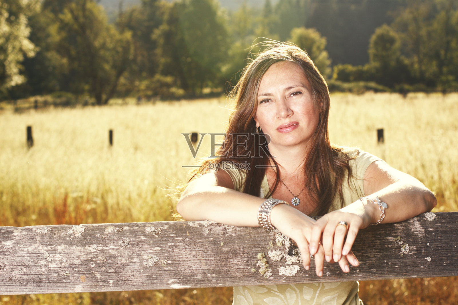 国家的女人照片摄影图片