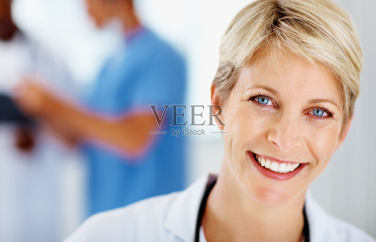 女医生笑照片摄影图片