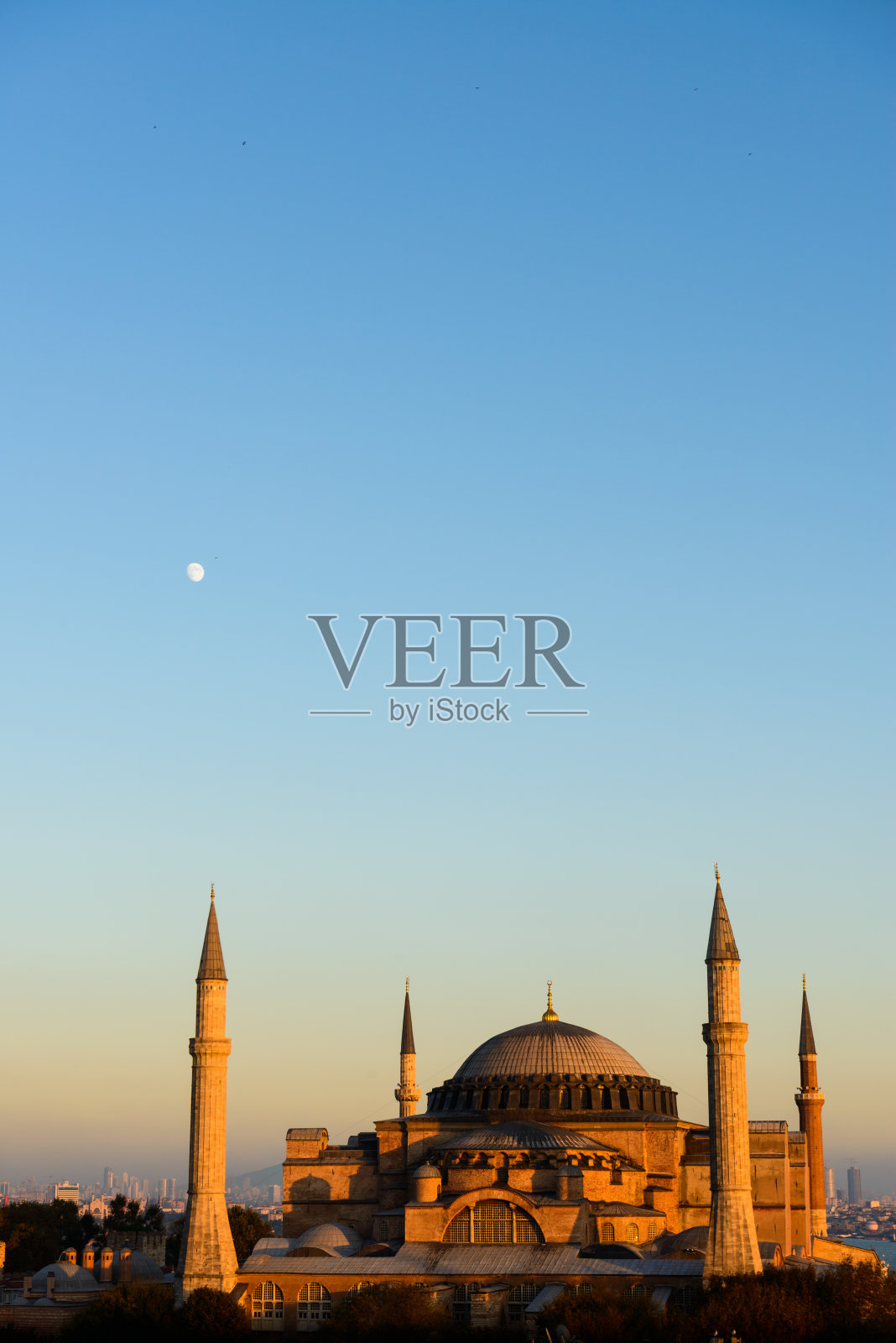 圣索菲亚大教堂日落与月亮照片摄影图片