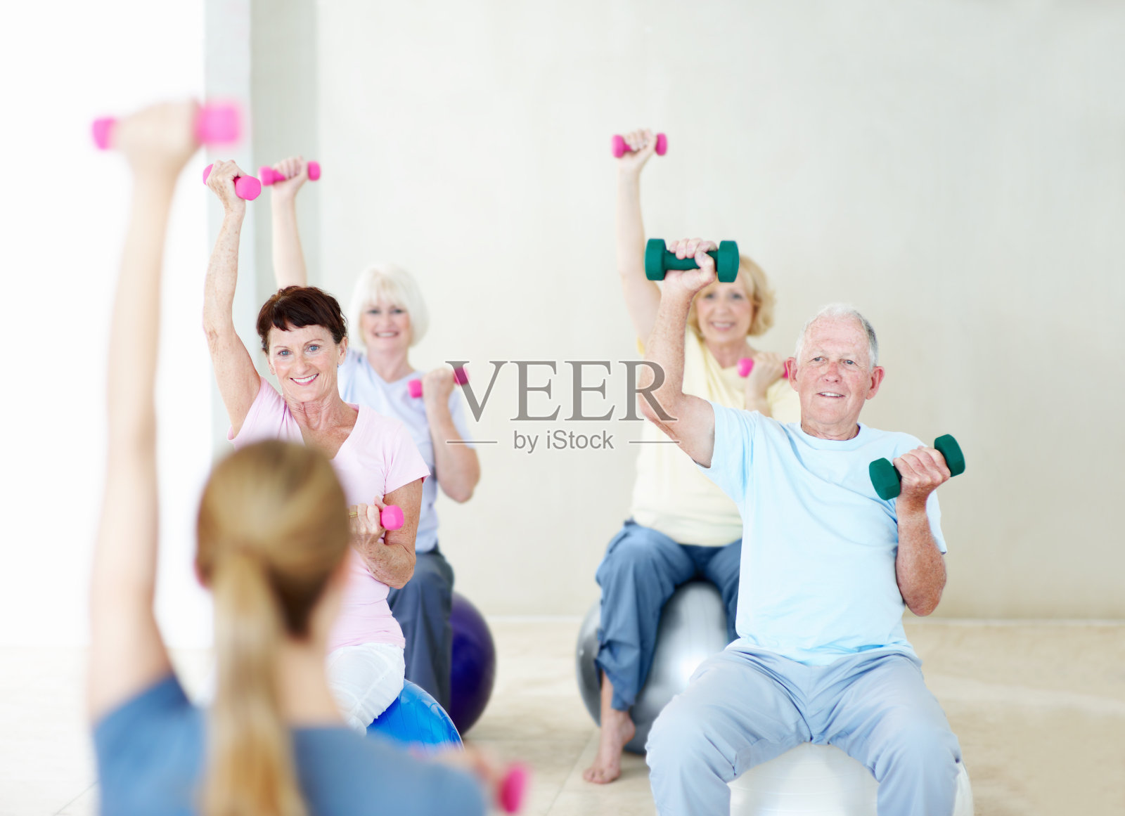 年轻的心照片摄影图片