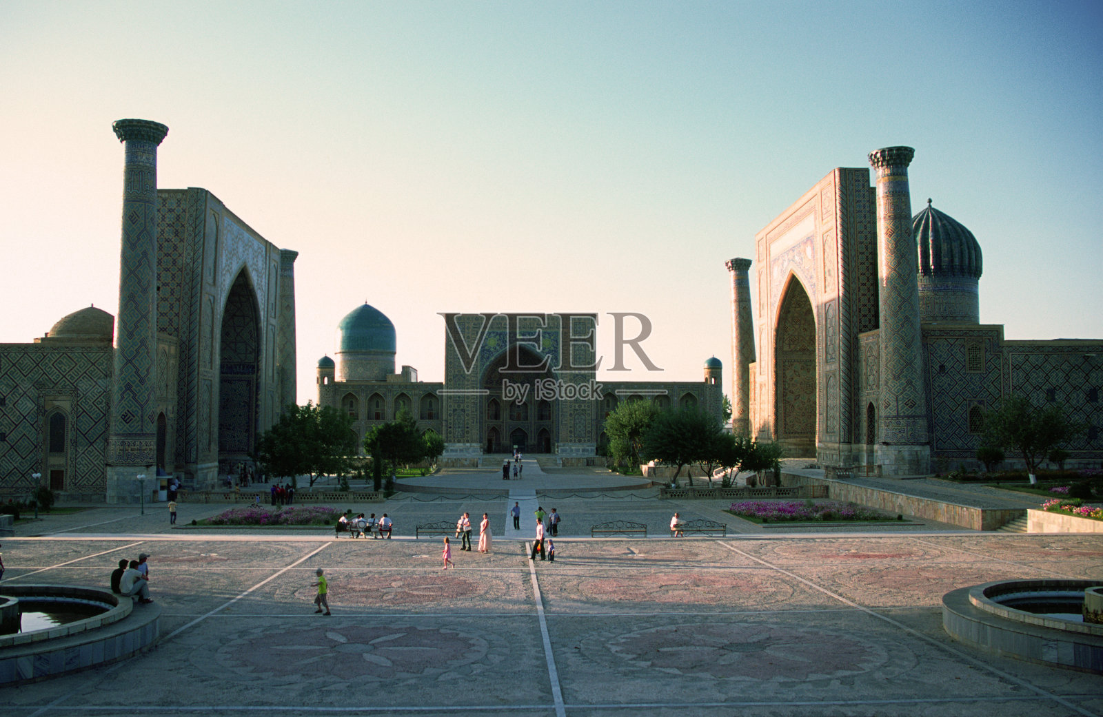 Registan广场,撒马尔罕。乌兹别克斯坦照片摄影图片